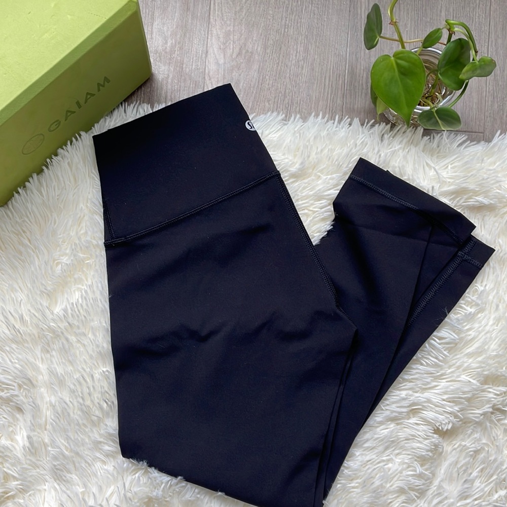 LULULEMON | Wunder Train High Rise Cropped Pants